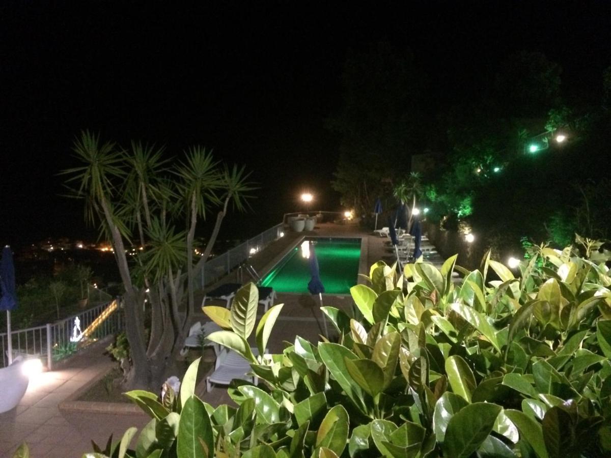 Villa Del Conte Drapia Exterior photo