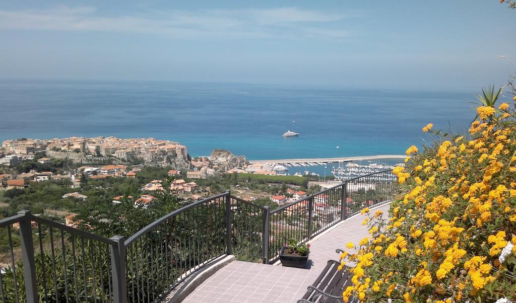 Villa Del Conte Drapia Exterior photo